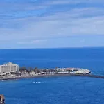 Beautiful Ocean View Apartment *