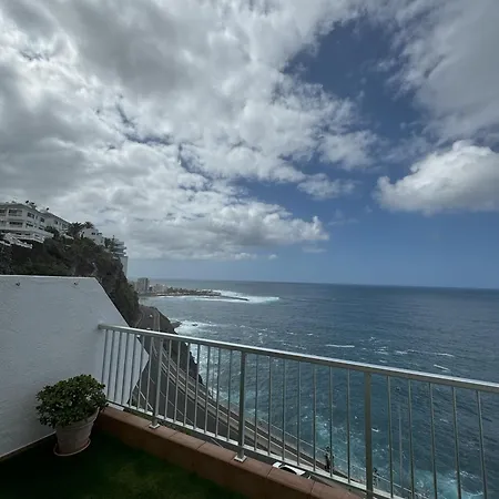 Beautiful Ocean View Apartment